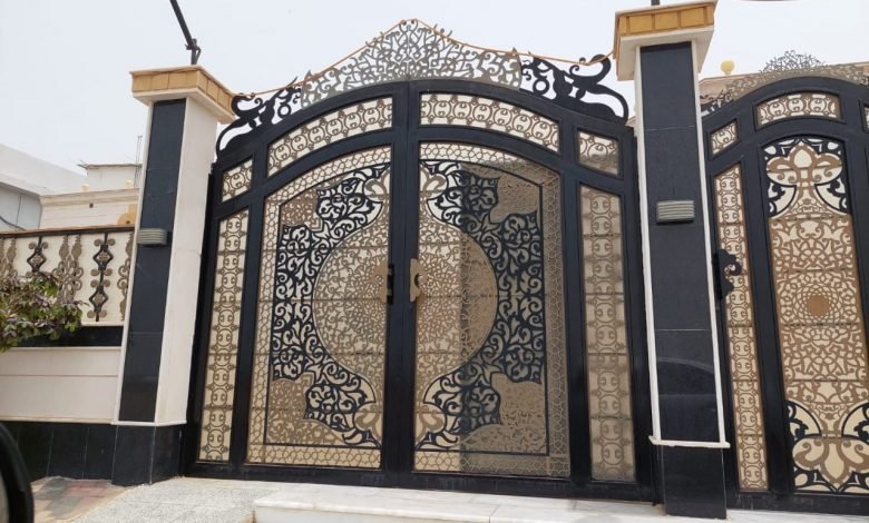 ورشة  تفصيل ابواب عادي  بالرياض
