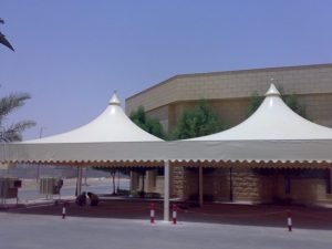 ورشة تركيب  مظلات مواقف سيارات